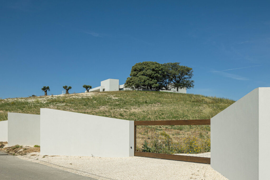 DP Arquitectos. casa na romeira 008